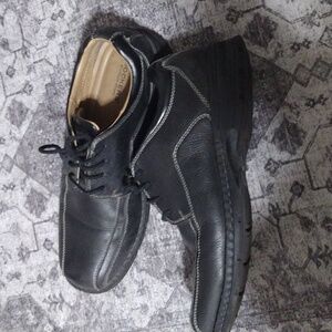 Dress shoes worn a few times